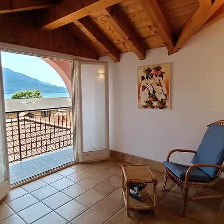 With Balcony, View, Garage - Larihome A32