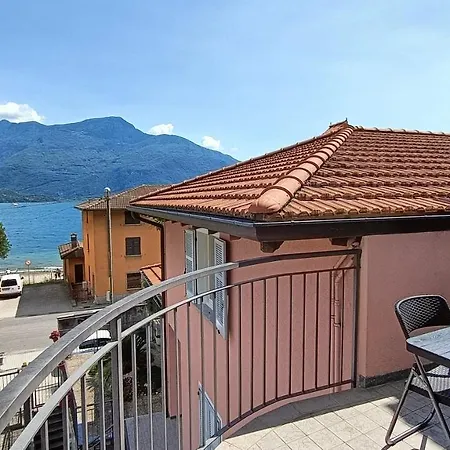 With Balcony, View, Garage - Larihome A32 Apartment Domaso